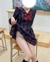 セーラー服を脱がされて💕